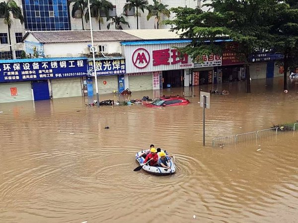 众盈易配 暴雨来袭！广东移动出动千人守护通信生命线